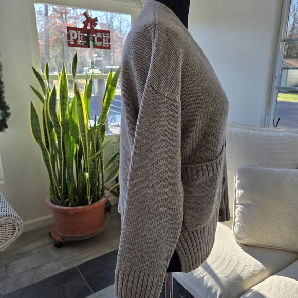 Cardigan sweater - Picture 2 of 7